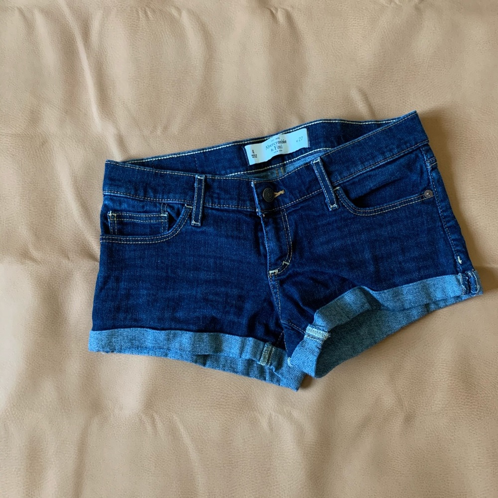 Abercrombie & Fitch Short Shorts